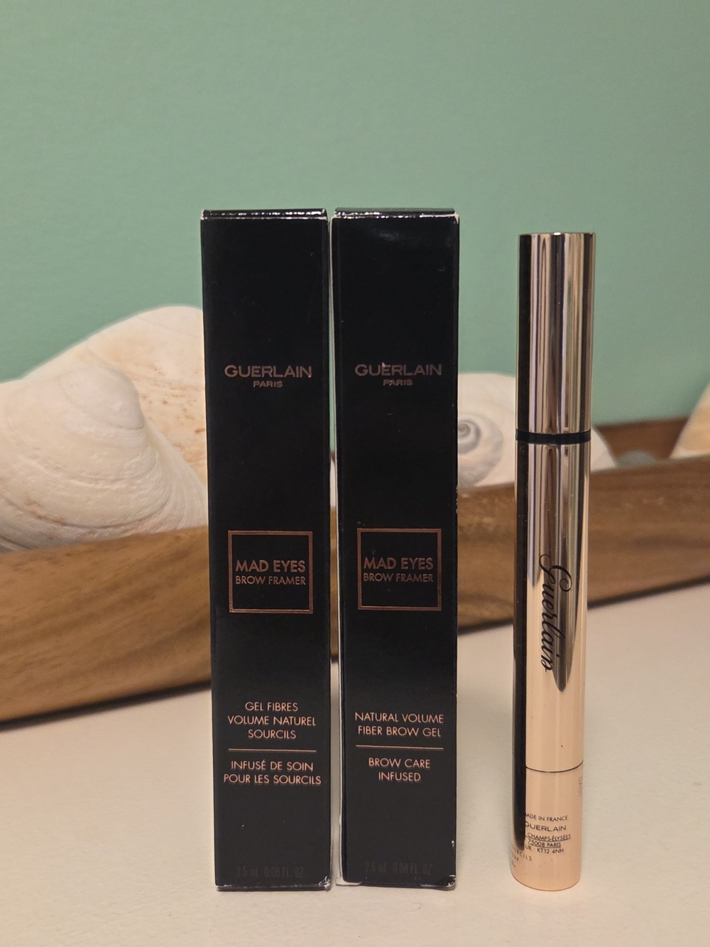 GUERLAIN Mad Eyes Brow Framer in rose-gold